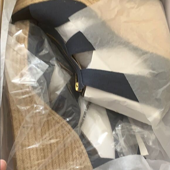 🎉Last price 🎉Michael kors wedge - Picture 10 of 15